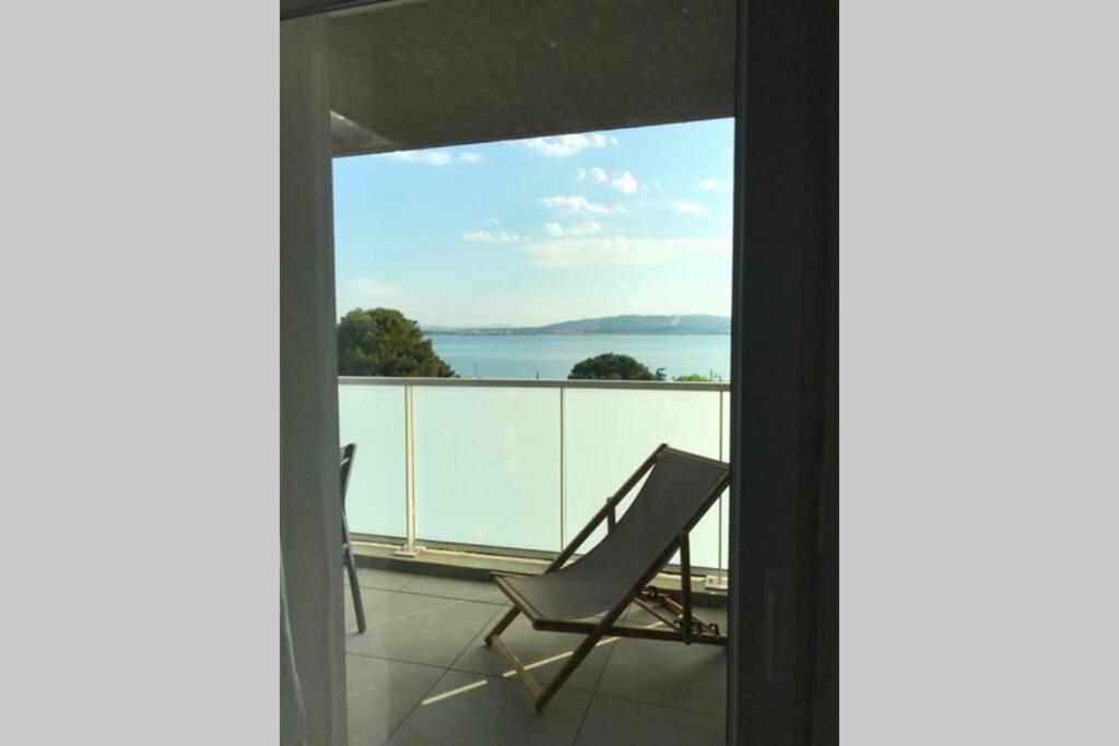 Le Bleu Mer Sete Bagian luar foto